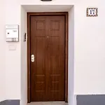 La Perla Di Chicca Apartment *