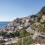 La Perla Di Chicca Apartment