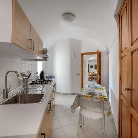 Apartman La Perla Di Chicca *