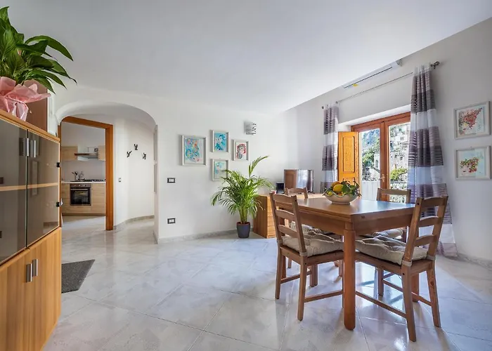 La Perla Di Chicca Positano