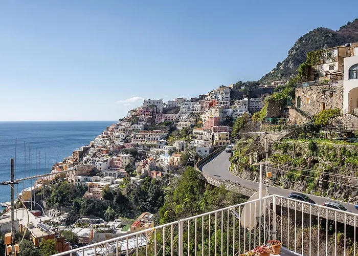 La Perla Di Chicca شقة